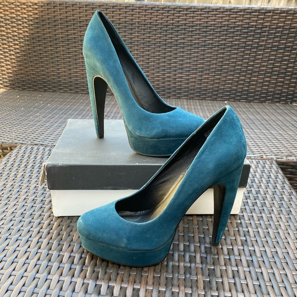 Trouve Shoes - Trouvé Suede Sapphire Pumps 8.5